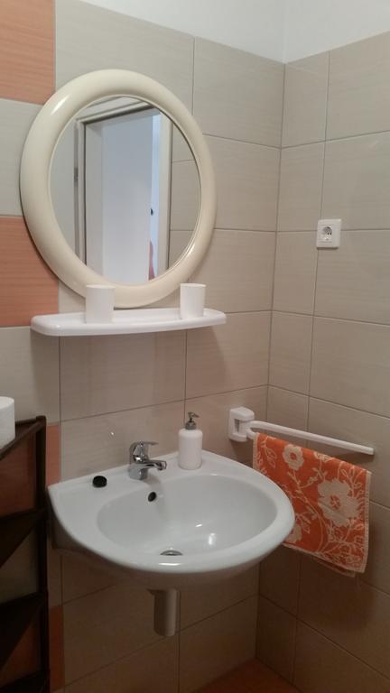 Apartments Dano Sukošan Rom bilde